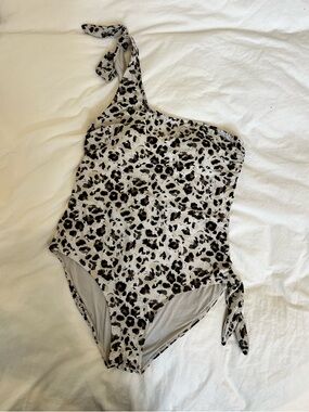 Niptuck Swim Leopard Bathing Suit